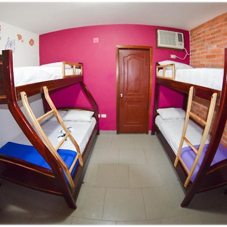 Hotel Olympus Montañita Szoba fotó