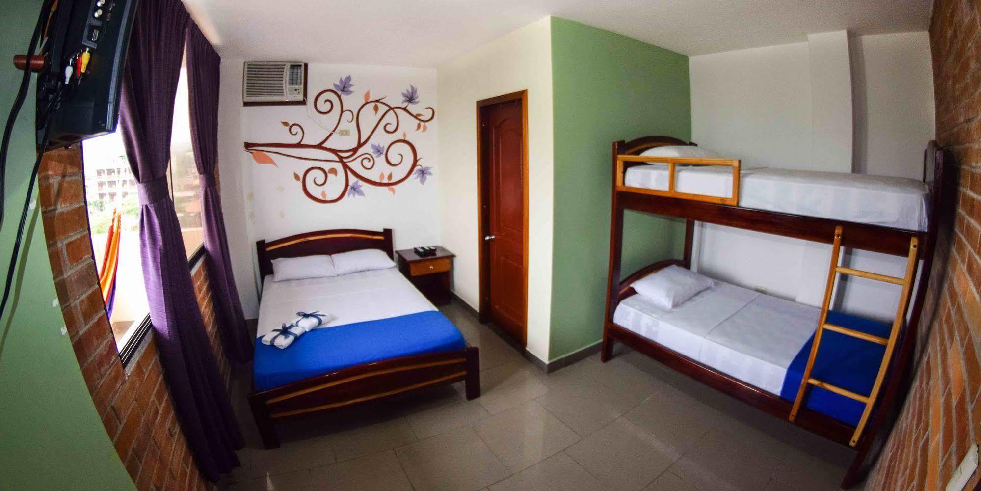 Hotel Olympus Montañita Kültér fotó