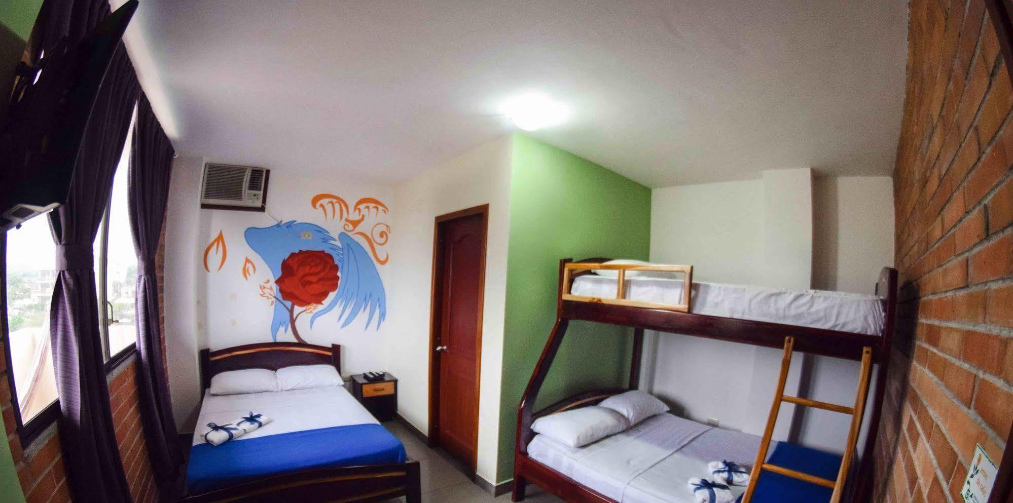Hotel Olympus Montañita Kültér fotó