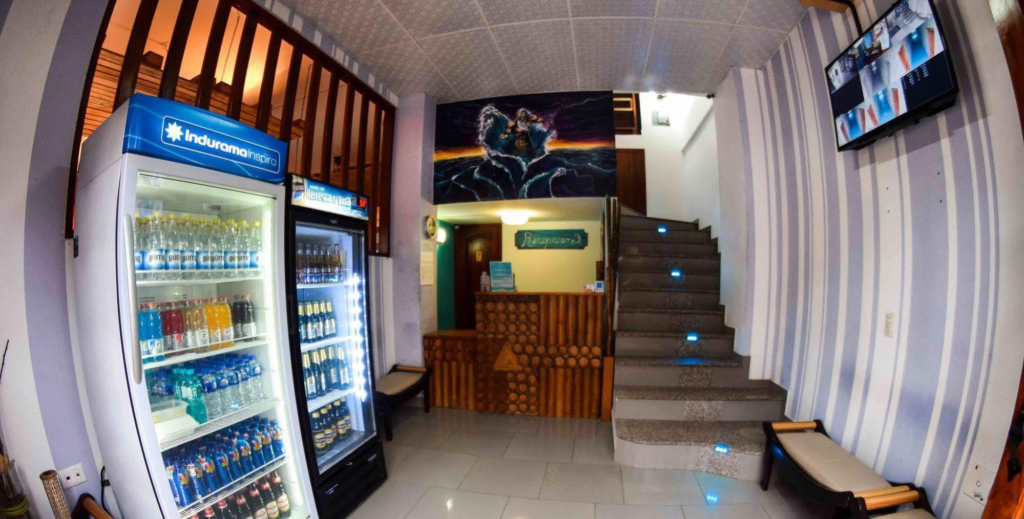 Hotel Olympus Montañita Kültér fotó